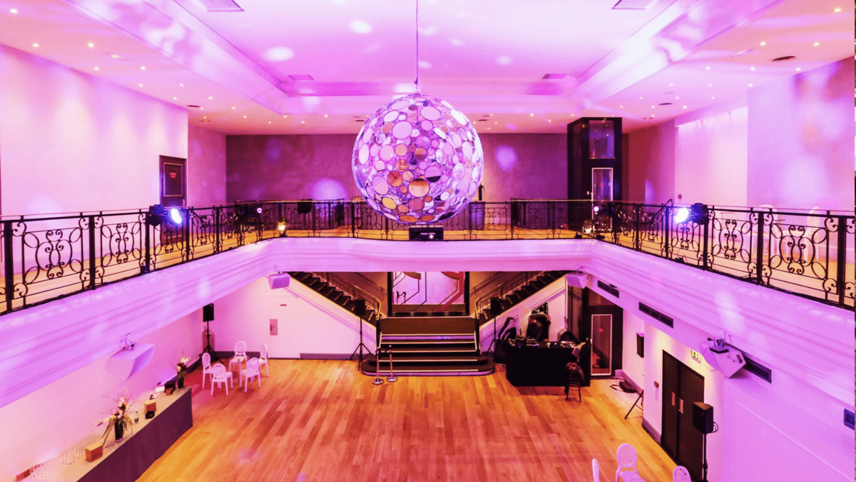 Le Pavillon Wagram